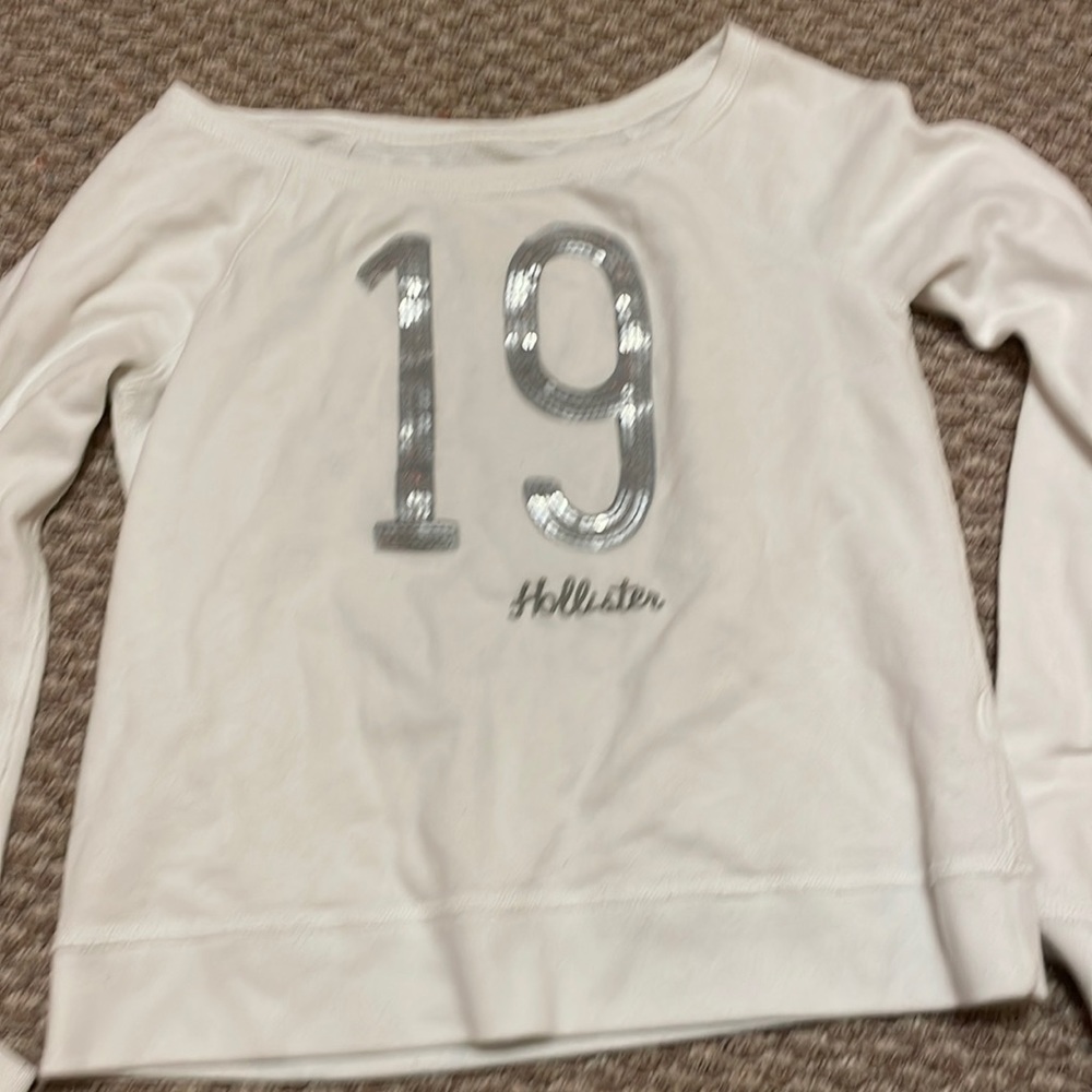 Long sleeve white shirt